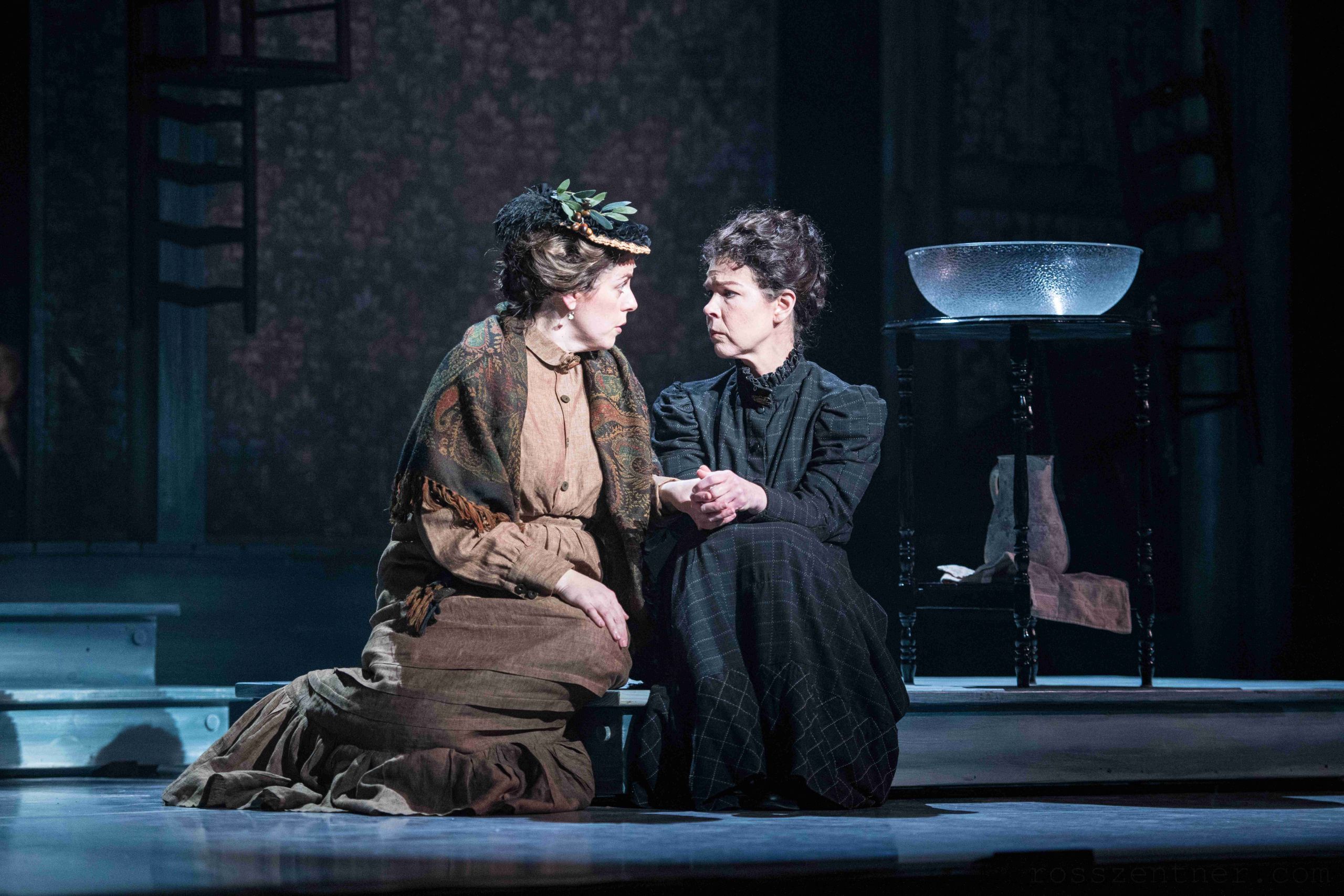 Emily Birsan (Martha Jones) and Katherine Pracht (Mary Heaster) in Everlasting Faint